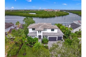 5418 SIESTA COVE DRIVE, SARASOTA, FL 34242 Sold 02/07/25