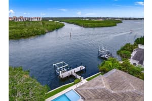 5418 SIESTA COVE DRIVE, SARASOTA, FL 34242 Sold 02/07/25