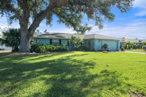 907 60TH STREET, BRADENTON, FL 34209 Sold 01/30/25