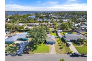 907 60TH STREET, BRADENTON, FL 34209 Sold 01/30/25