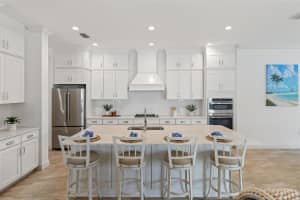 11877 HUNTERS CREEK ROAD, VENICE, FL 34293 Sold 06/16/25