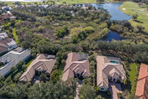 3769 CALEDONIA LANE, SARASOTA, FL 34240 Sold 05/20/25