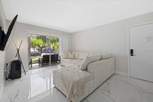 3207 BENEVA ROAD, SARASOTA, FL 34232 Sold 03/21/25