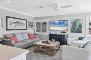 174 GOLDEN GATE POINT, SARASOTA, FL 34236 Sold 03/21/25