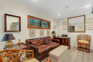 4964 VILLAGE GARDENS DRIVE, SARASOTA, FL 34234 Sold 03/31/25