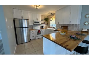 5938 LOCKWOOD RIDGE ROAD, SARASOTA, FL 34231 Sold 05/27/25