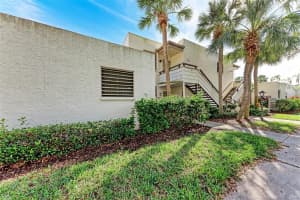 147 PINEHURST DRIVE, BRADENTON, FL 34210 Sold 02/20/25