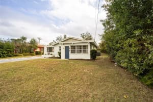 260 AVENUE V NE, WINTER HAVEN, FL 33881 Sold 04/03/25