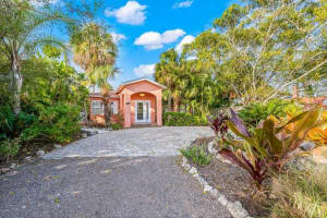 235 GRANT DRIVE, SARASOTA, FL 34236 - MLS#MFRA4634235