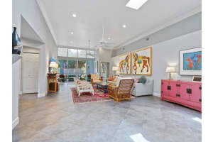1701 STARLING DRIVE, SARASOTA, FL 34231 Sold 04/30/25