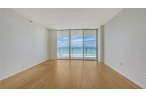 1800 BENJAMIN FRANKLIN DRIVE, SARASOTA, FL 34236 - MLS#MFRA4634253