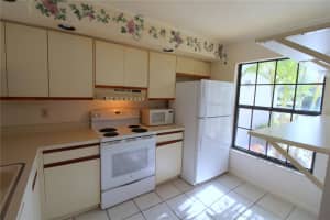 4713 WINSLOW BEACON #5, SARASOTA, FL 34235 Sold 02/26/25