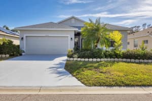 8206 HAVEN HARBOUR WAY, BRADENTON, FL 34212 Sold 05/05/25