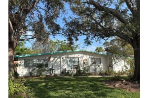 3641 GLEN RIDGE LANE, SARASOTA, FL 34233 Sold 03/24/25