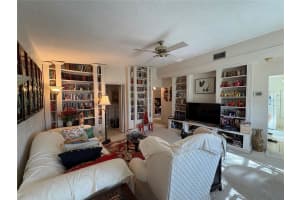 3641 GLEN RIDGE LANE, SARASOTA, FL 34233 Sold 03/24/25