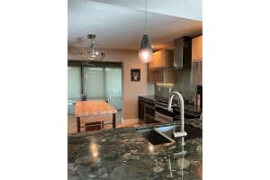 1323 LANDINGS DRIVE, SARASOTA, FL 34231 - MLS#MFRA4634310