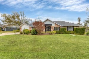 6221 28TH AVENUE, BRADENTON, FL 34208 Sold 02/27/25
