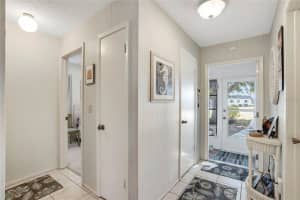 4002 38TH AVENUE, BRADENTON, FL 34205 Sold 03/28/25