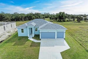 75 MARK TWAIN LANE, ROTONDA WEST, FL 33947 Sold 06/13/25