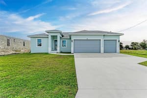 75 MARK TWAIN LANE, ROTONDA WEST, FL 33947 Sold 06/13/25