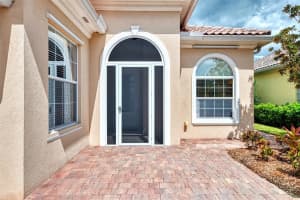 5835 BENEVENTO DRIVE, SARASOTA, FL 34238 Sold 06/06/25