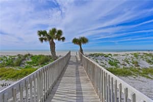 852 GOLDEN BEACH BOULEVARD, VENICE, FL 34285 Sold 01/31/25
