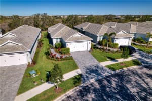 978 CROSSWIND AVENUE, SARASOTA, FL 34240 Sold 03/04/25