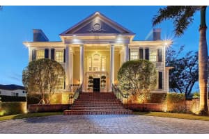 1541 BAY POINT DRIVE, SARASOTA, FL 34236 - MLS#MFRA4634377