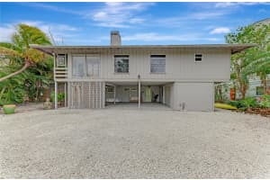 1226 SEA PLUME WAY, SARASOTA, FL 34242 Sold 04/11/25