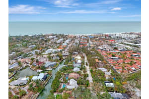 1226 SEA PLUME WAY, SARASOTA, FL 34242 Sold 04/11/25