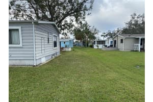 100 MEADOW CIRCLE, ELLENTON, FL 34222 Sold 05/29/25