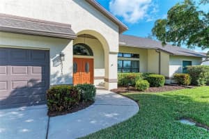5215 CANTERBURY DR, SARASOTA, FL 34243 Sold 03/18/25