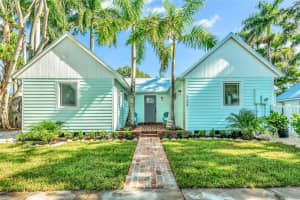 2208 3RD AVENUE, BRADENTON, FL 34205 Sold 03/17/25