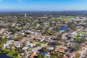 3807 64TH ST W, BRADENTON, FL 34209 Sold 02/14/25