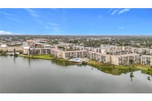 3749 LAKE BAYSHORE DRIVE, BRADENTON, FL 34205 Sold 02/28/25