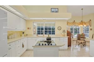2973 LONGLEAT WOODS, SARASOTA, FL 34235 Sold 02/27/25