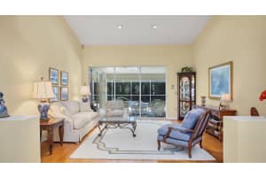 2973 LONGLEAT WOODS, SARASOTA, FL 34235 Sold 02/27/25