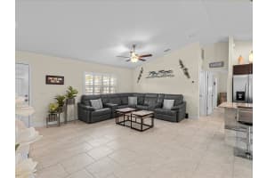 4050 DRAGON STREET STREET, NORTH PORT, FL 34288 Sold 04/16/25