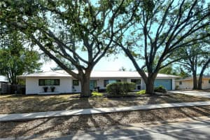 2708 SIESTA DRIVE, SARASOTA, FL 34239 Sold 03/18/25