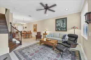 204 CREW COURT, SARASOTA, FL 34243 Sold 06/05/25