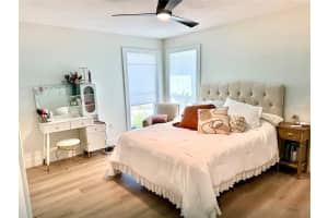 565 SANDY HOOK ROAD, PALM HARBOR, FL 34683 Sold 04/03/25