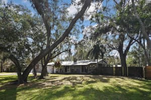 5620 ANTOINETTE STREET, SARASOTA, FL 34232 Sold 01/28/25