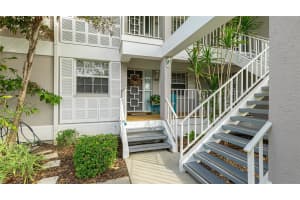 1109 Edgewater Cir #1109, BRADENTON