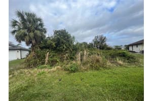 30 SANTAREM CIRCLE, PUNTA GORDA, FL 33983 - MLS#MFRA4634732