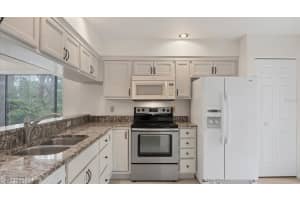 3102 WINDRUSH BOURNE #4, SARASOTA, FL 34235 Sold 07/24/25