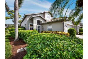 8737 PEBBLE CREEK LANE, SARASOTA, FL 34238 - MLS#MFRA4634840