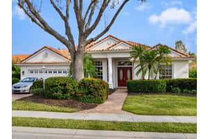 7207 SAINT JOHNS WAY, UNIVERSITY PARK, FL 34201 Sold 09/05/25