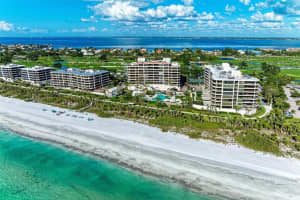 545 SANCTUARY DRIVE, LONGBOAT KEY, FL 34228 Sold 03/31/25
