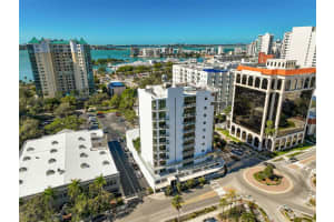 300 PINEAPPLE AVENUE, SARASOTA, FL 34236 Sold 02/20/25