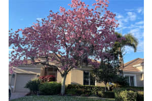 8739 52ND AVENUE, BRADENTON, FL 34211 Sold 05/01/25